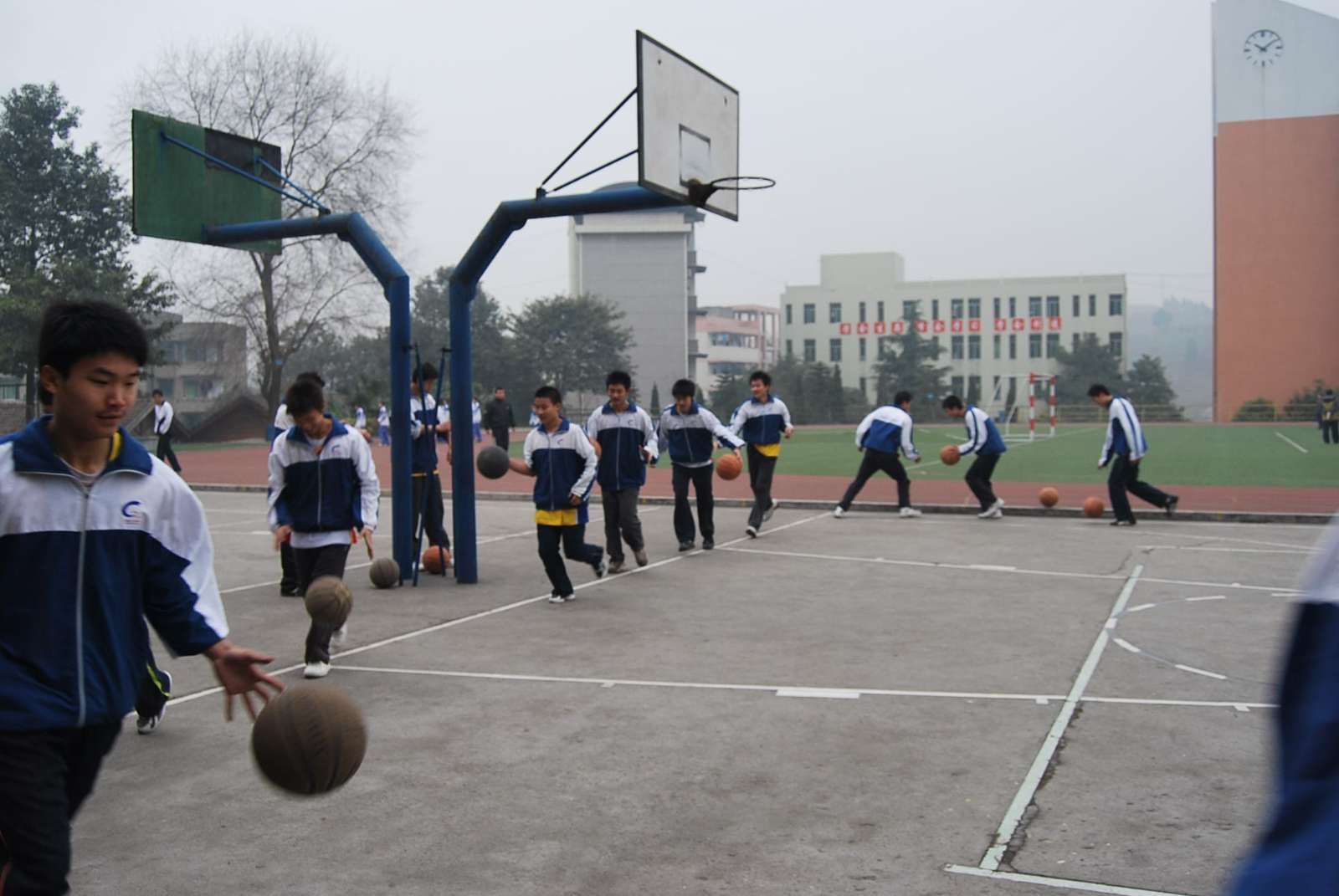 石橋中學校園風采