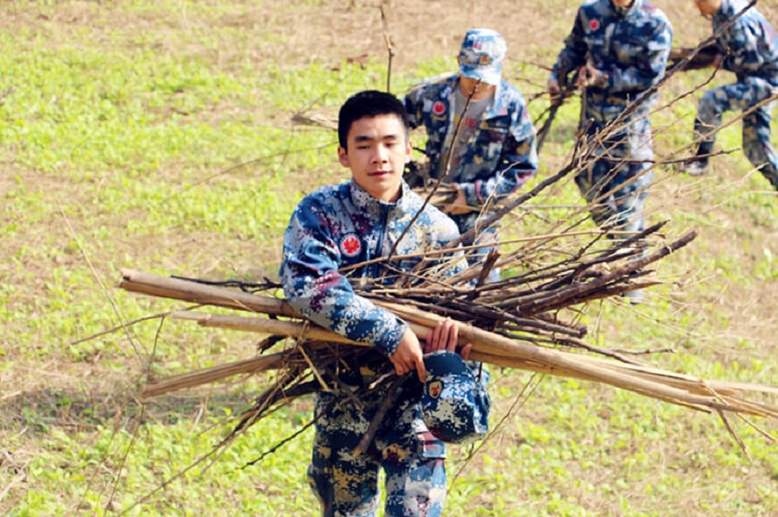 四川大學(xué)附屬中學(xué)2019年中考錄取分?jǐn)?shù)線是多少？