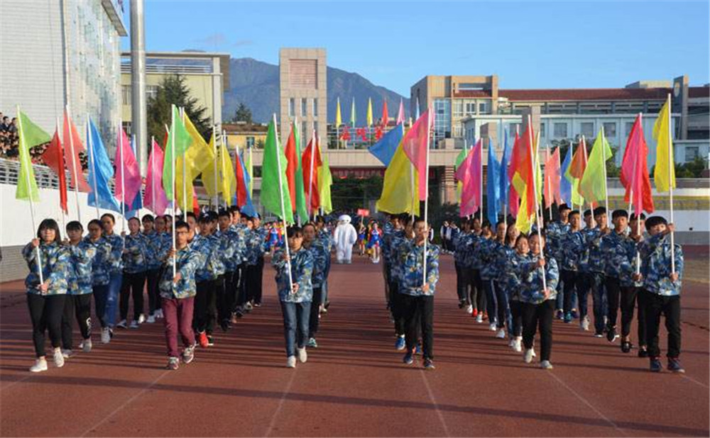 四川省會理縣第一中學的環(huán)境怎么樣？